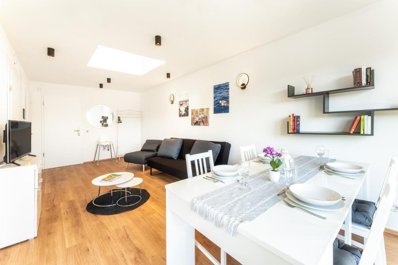 Gemuetliches Und Lichtdurchflutetes Penthouse Mit Sternenhimmelblick, Boxspringbett Und Terrasse - Gute Anbindung An Die Innenstadt Kassel Zewnętrze zdjęcie